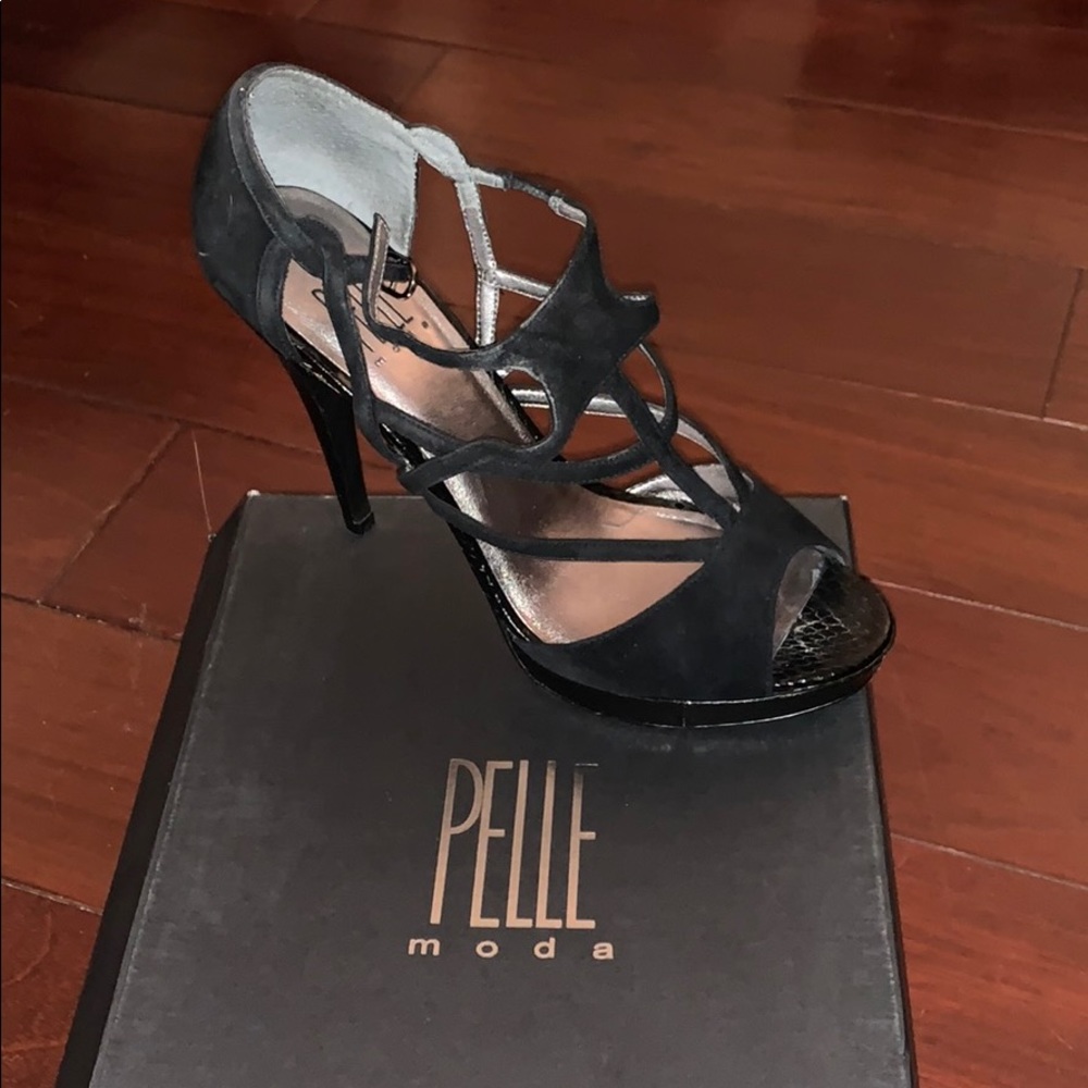 Suede Pelle Moda Heels